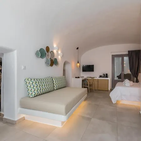 Eternity Santorini فندق