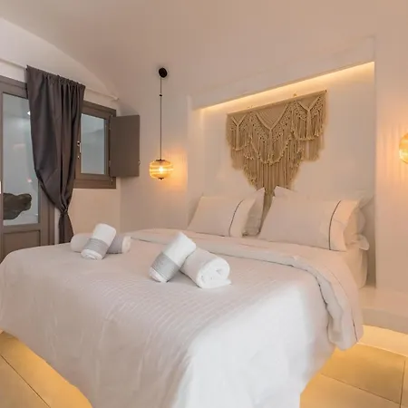 فندق Eternity Santorini ثيرا