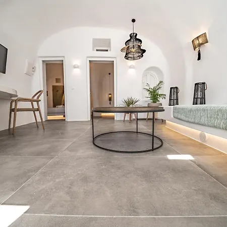 Eternity Santorini فندق ثيرا