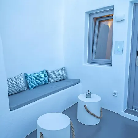 فندق Eternity Santorini 2*