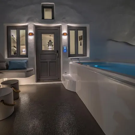 Eternity Santorini فندق 2*